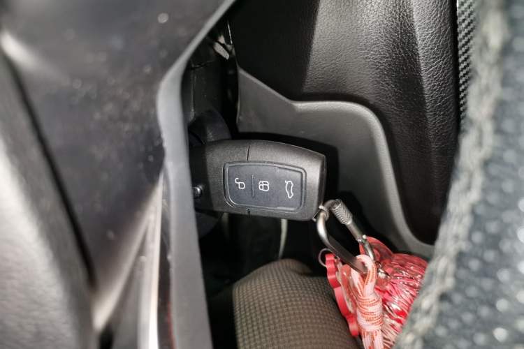 Used Ford Focus 2013 Hatchback Classic 1.8L Automatic Base Model