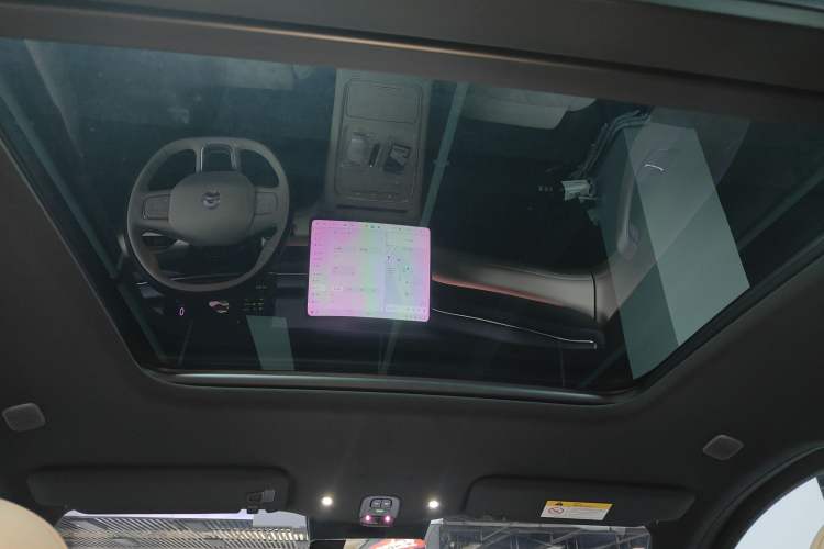 Used Nio ES6 2025 75 kWh Headliner