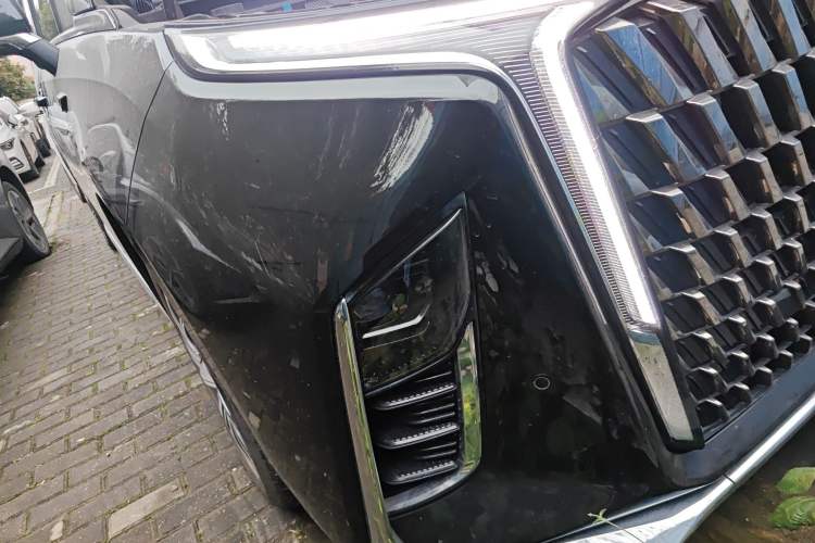 Used SAIC MAXUS G90 2022 2.0T Xingyun Six-Seater Version