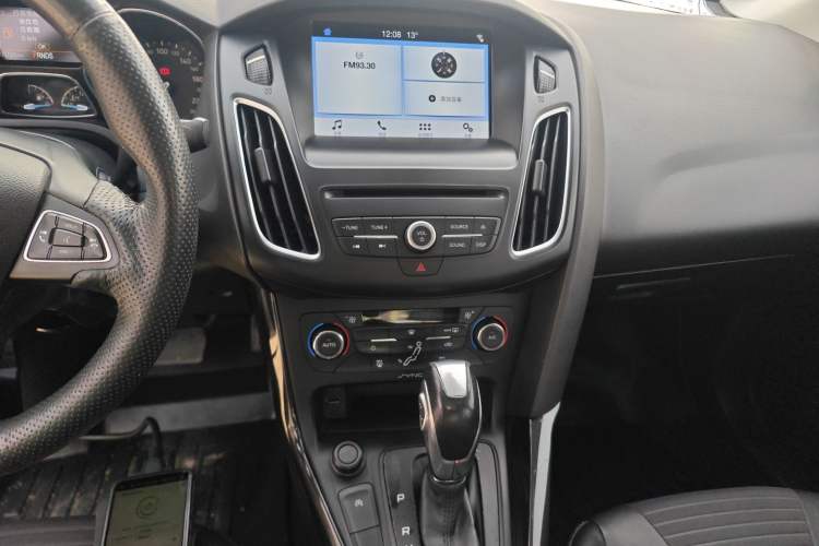 Used Ford Focus 2015 Sedan EcoBoost 180 Automatic Elite Model