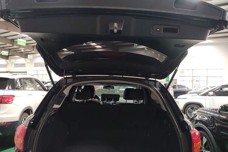 Used Acura RDX 2013 3.5L Four-Wheel Drive Luxury Edition