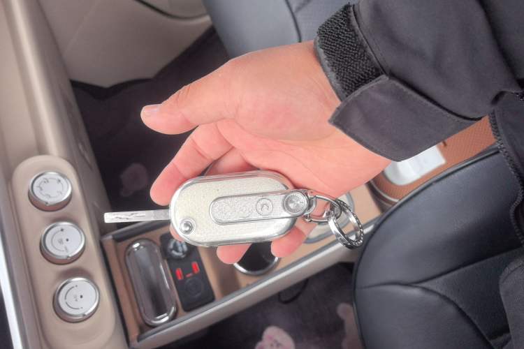 Used Wuling Hongguang MINIEV 2024 3rd Generation 215km Advanced Version
