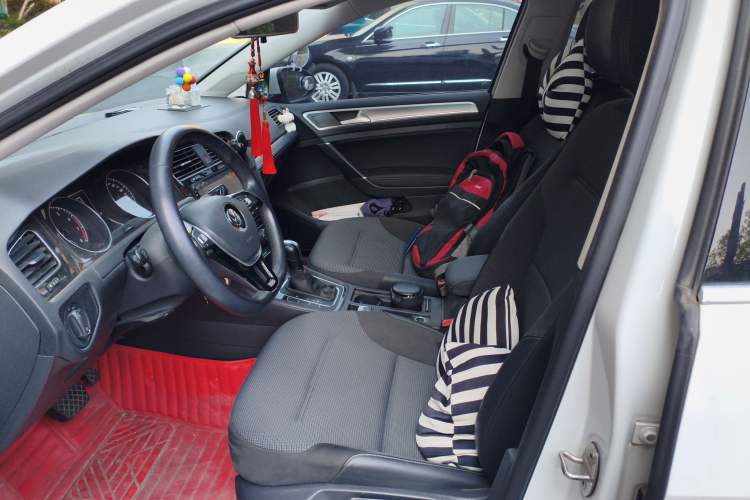 Used Volkswagen Golf 2019 1.6L Automatic Comfort Model China V Standard
