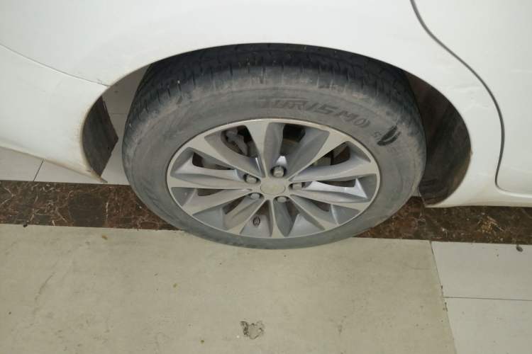 Used Chevrolet Monza 2022 320 Automatic Enjoyment Edition Right Rear Wheel Hub