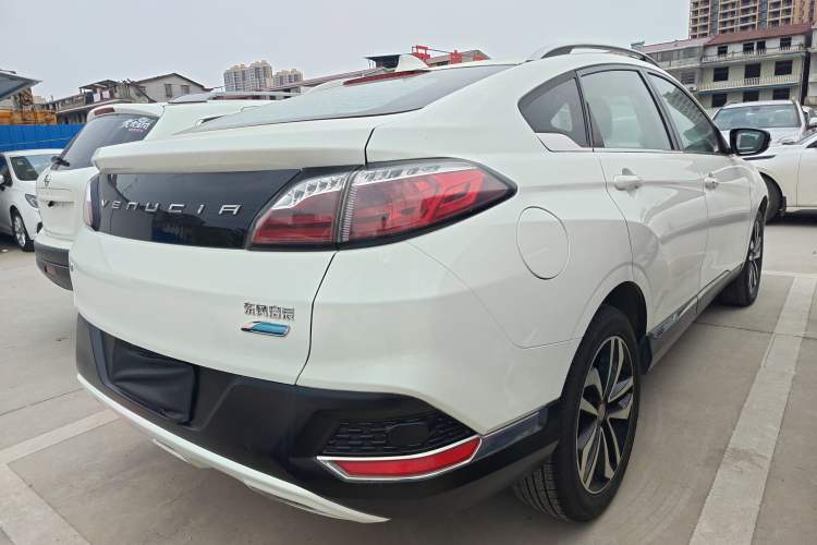 Used Venucia T90 2017 2.0L CVT Smart Edition