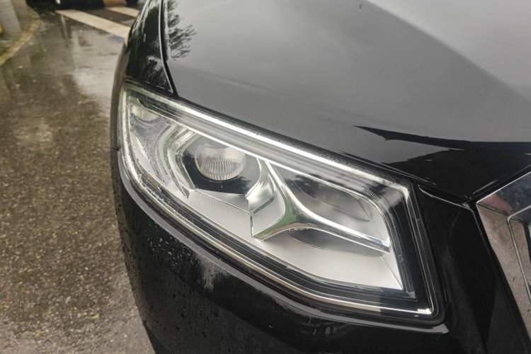 Used Hongqi H7 2021 1.8T Executive Edition
