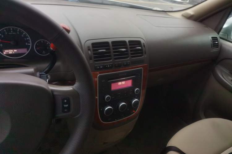Used Buick GL8 2011 2.4L CT Comfort Edition