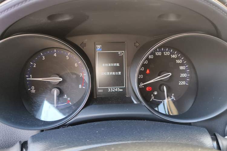 Used Toyota IZOA 2018 2.0L Yichi Version China VI Standard
