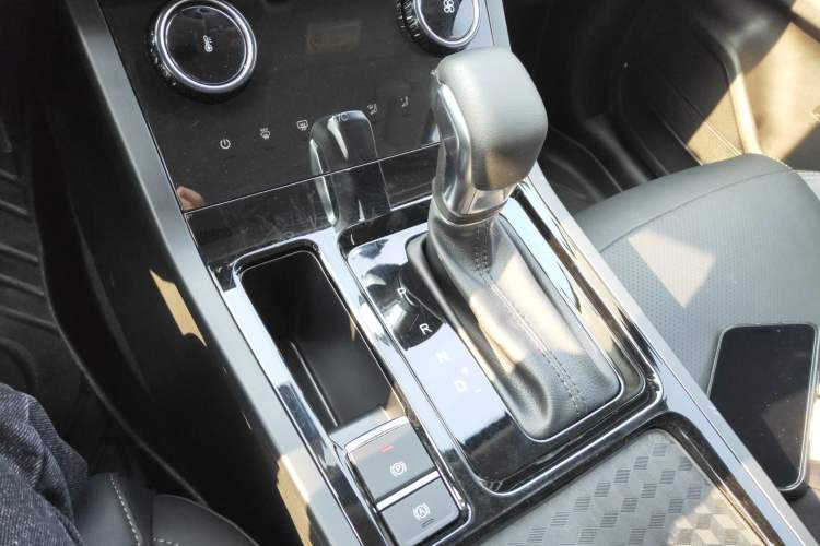 Used Chery Tiggo 5x 2025 1.5L CVT Excellence Edition
