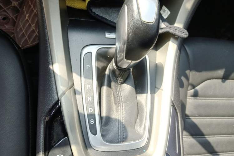 Used Ford Mondeo 2013 2.0L GTDi 200 Luxury Model