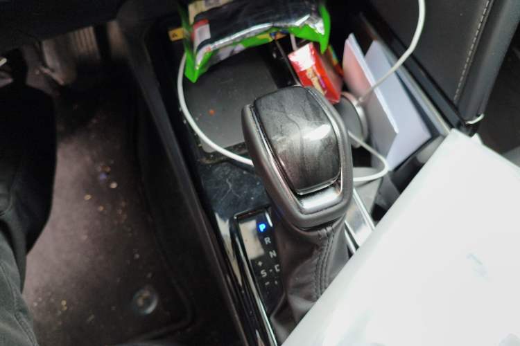 Used Toyota Camry 2024 Dual-Motor 2.0 HG Premium Edition