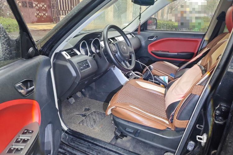 Used GAC Gonow GX6 2015 2.4L Two-Wheel Drive Elite Edition
