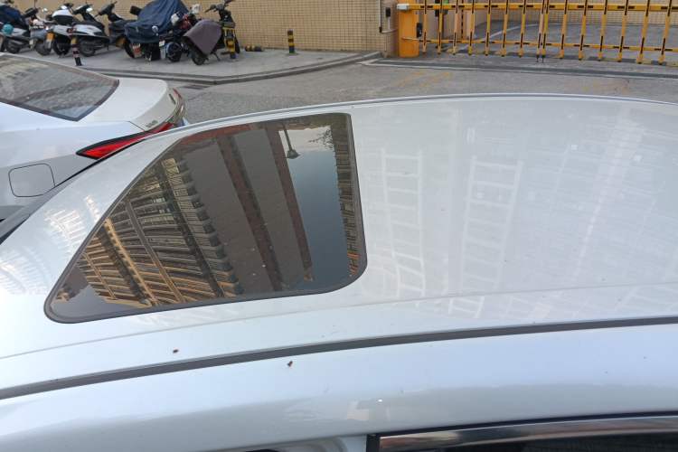 Used Toyota Avalon 2019 2.0L Ambition Edition China VI