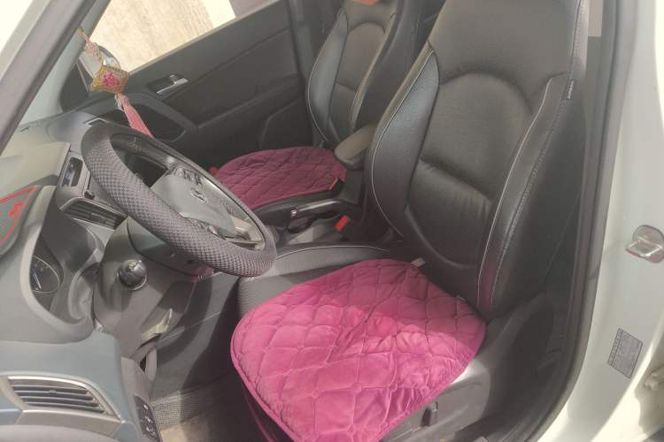 Used Hyundai ix25 2015 2.0L Automatic Two-Wheel Drive Intelligent GLS