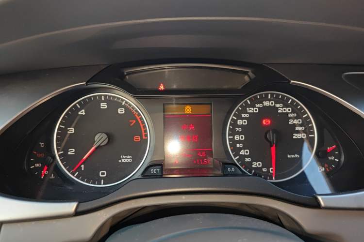 Used Audi A4L 2010 2.0 TFSI Standard Edition
