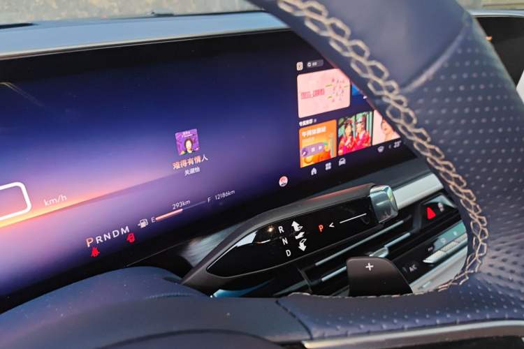 Used Buick Century 2023 2.0T Six-Seater Yinshi Edition
