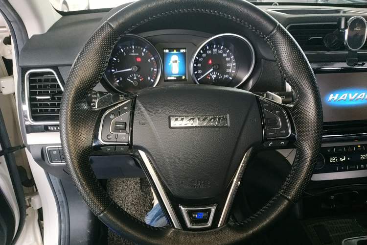 Used Haval H6 Coupe 2016 Blue Label 1.5T Automatic Two-Wheel Drive Elite Model Steering Wheel