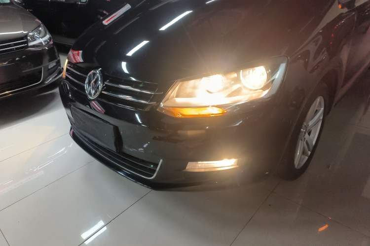 Used Volkswagen Sharan 2018 380TSI Comfort Edition 6-Seater