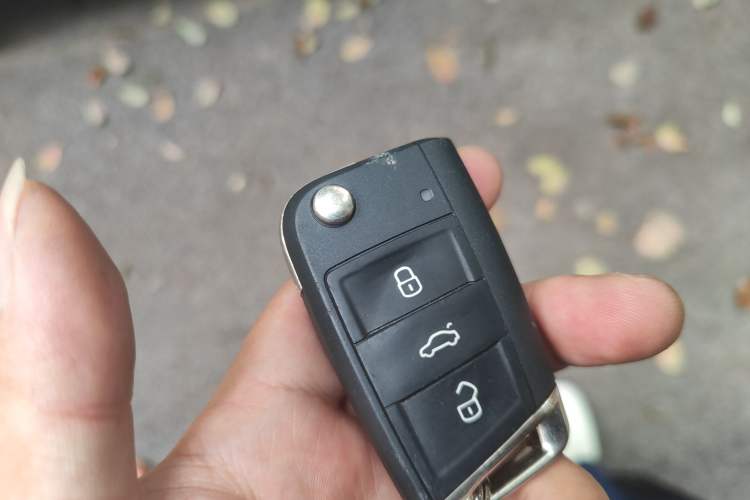 Used Volkswagen Tharu 2020 280TSI Two-Wheel Drive Comfort Edition China VI Standard Vehicle Key