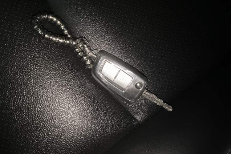 Used Nissan Tiida 2021 1.6L CVT Cool Edition Vehicle Key