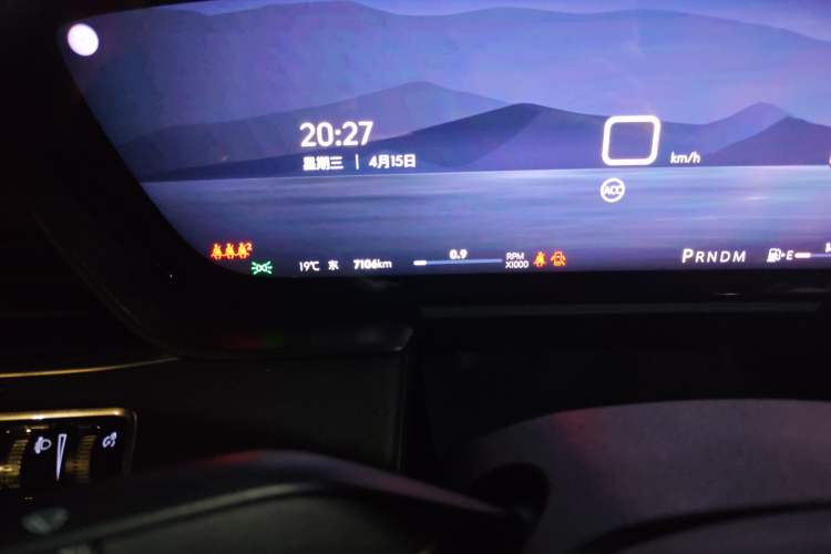 Used Buick LaCrosse 2026 Model 28T Platinum Edition Odometer Close Up