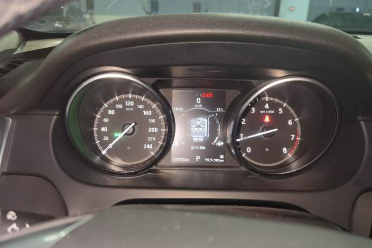 Used Land Rover Discovery Sport 2019 240 PS PURE Edition China VI Standard