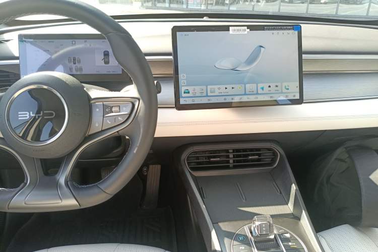 Used BYD Seal 05 DM-i 2025 DM-i Intelligent Drive 120KM Flagship Model
