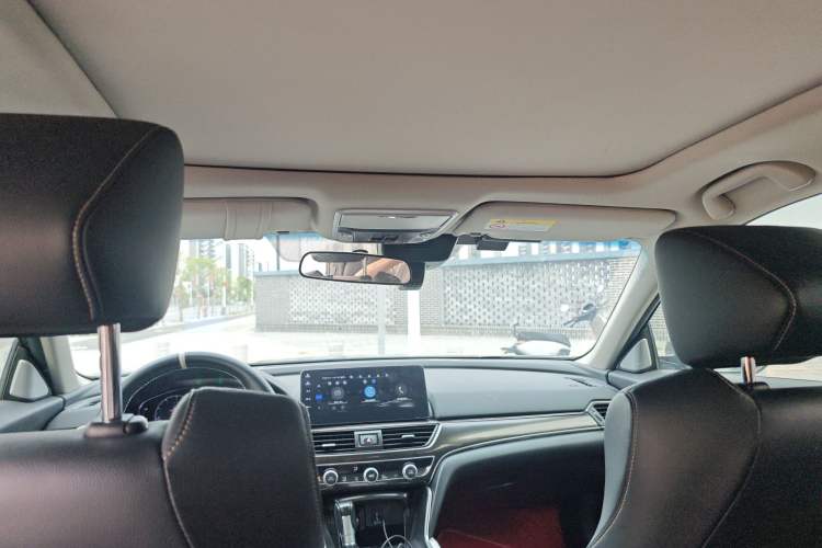 Used Honda Accord 2022 260TURBO Phantom Night · Prestige Edition Headliner