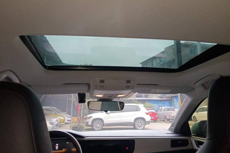 Used Volkswagen Lavida 2023 New Sharp 1.5L Automatic New Wish Edition