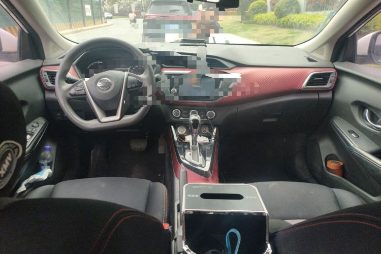 Used Nissan Lannia 2016 1.6L CVT Smart Cool Edition Interior 2