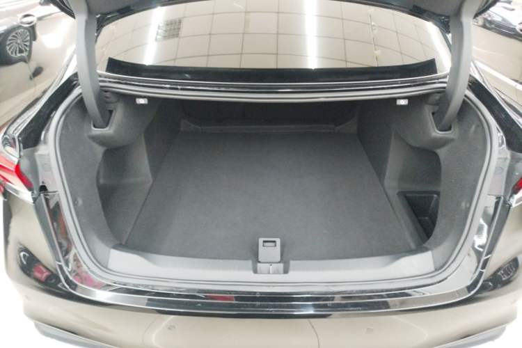 Used Buick LaCrosse 2024 28T Luxury Edition
