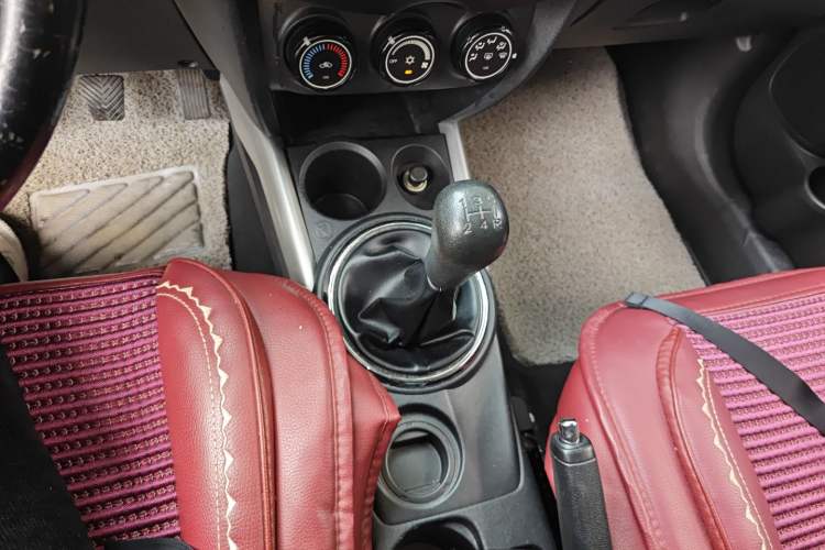 Used Mitsubishi ASX 2013 1.6L Manual Two-Wheel Drive Standard Edition
