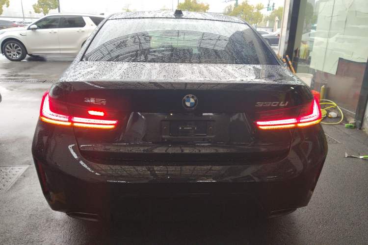 Used BMW 3 Series 2025 330Li M Sport Shadowline Package
