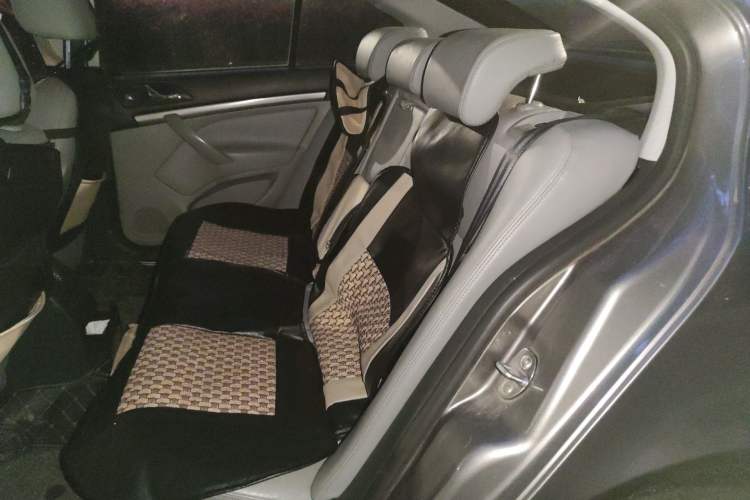 Used Skoda Octavia 2013 1.6L Automatic Yijun Edition Left Rear Seat