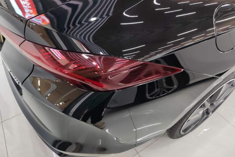 Used GAC Trumpchi EMPOW 2023 270T DCT J15 Version Right Rear Taillight