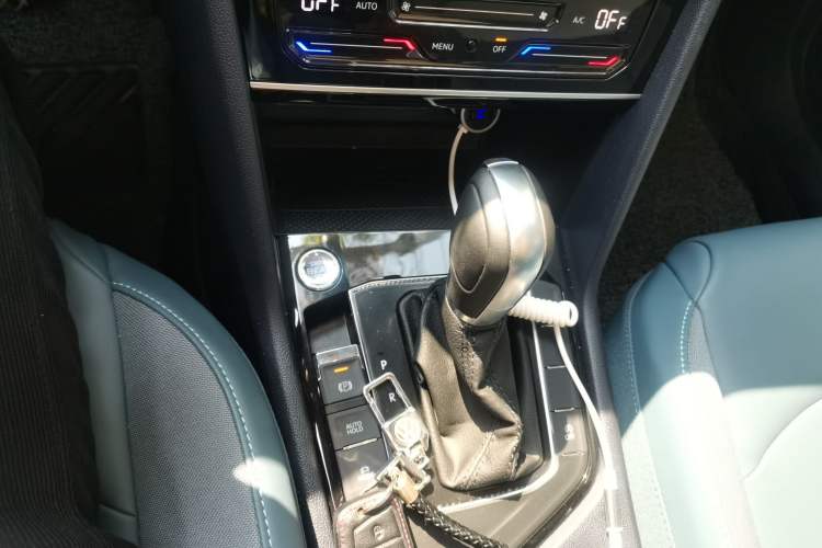 Used Volkswagen Tharu 2024 300TSI Two-Wheel-Drive Full Moon Edition