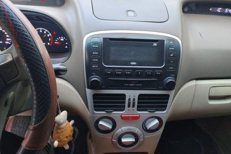 Used Chery Fengyun 2 2010 Hatchback 1.5L Performance Model