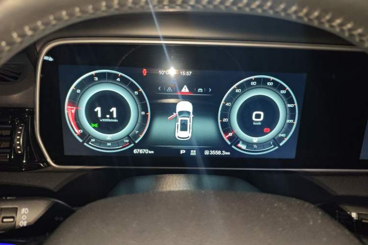 Used Hongqi HS5 2019 2.0T Smart Connect Flagship Edition Instrument Cluster