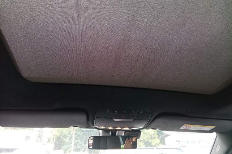 Used Mercedes-Benz GLC 2022 Second Facelift GLC 260 L 4MATIC Luxury Edition