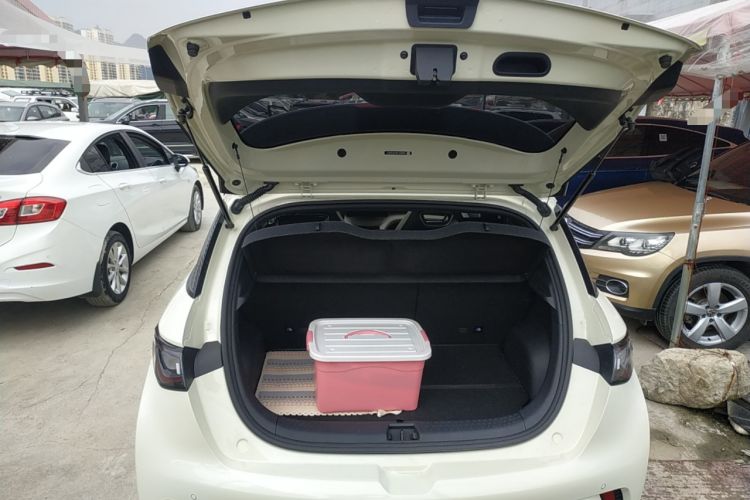 Used BYD Dolphin 2023 420 km Fashion Edition
