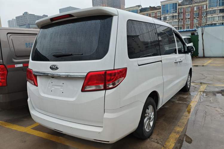 Used JAC Refine M4 2016 2.0L Manual Luxury Version