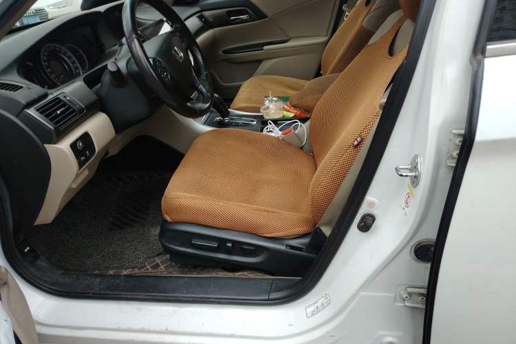 Used Honda Accord 2014 2.0L EX Luxury Edition Left Front Seat