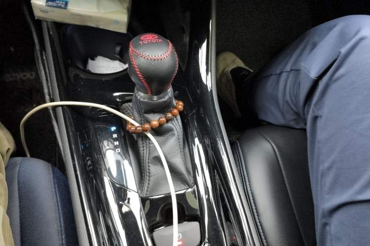 Used Toyota C-HR 2018 2.0L Leading with Sunroof China V Standard