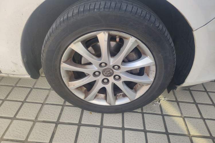 Used Buick GT 2012 XT 1.6L Manual Entry-Level Model
