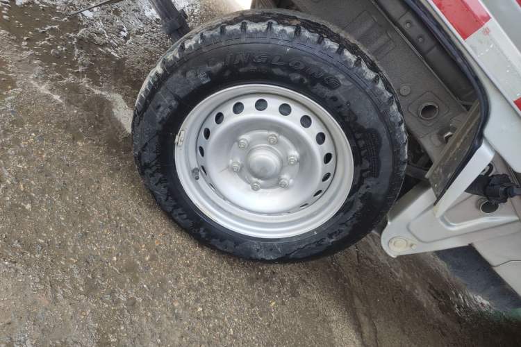 Used Wuling Rongguang New Truck 2023 1.5L Single-Row Base Version LAR Exterior 5