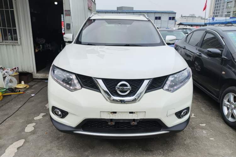 Used Nissan X-Trail 2016 2.5L CVT Sport Edition 4WD Front