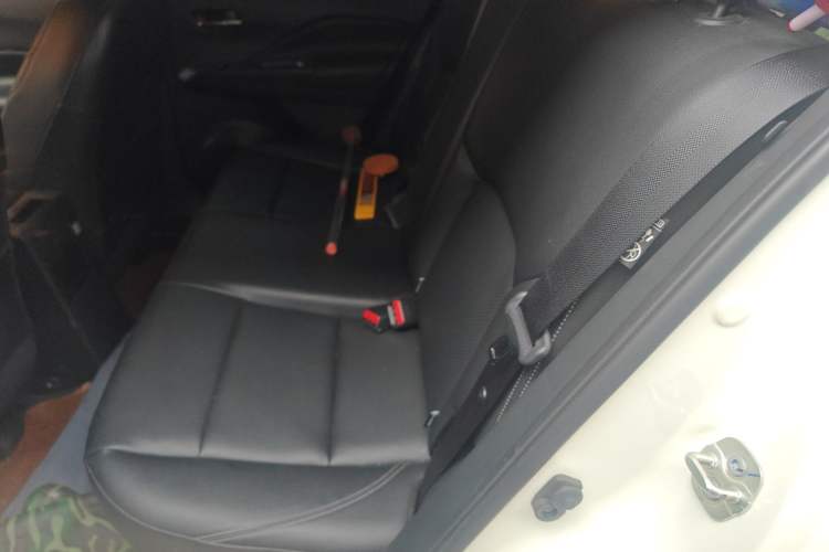 Used Nissan Kicks 2021 1.5L XV CVT Smart Connect Luxury Edition