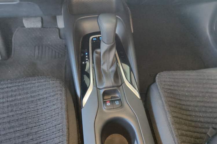 Used Toyota Corolla 2021 Dual-Motor 1.8L E-CVT Elite Edition Gear Lever