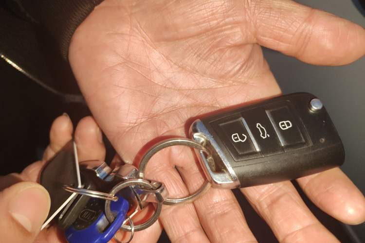Used Kia K3 2013 1.6L Manual GLS Vehicle Key