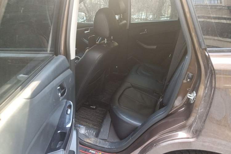 Used Venucia T70 2016 2.0L CVT Smart Choice Edition